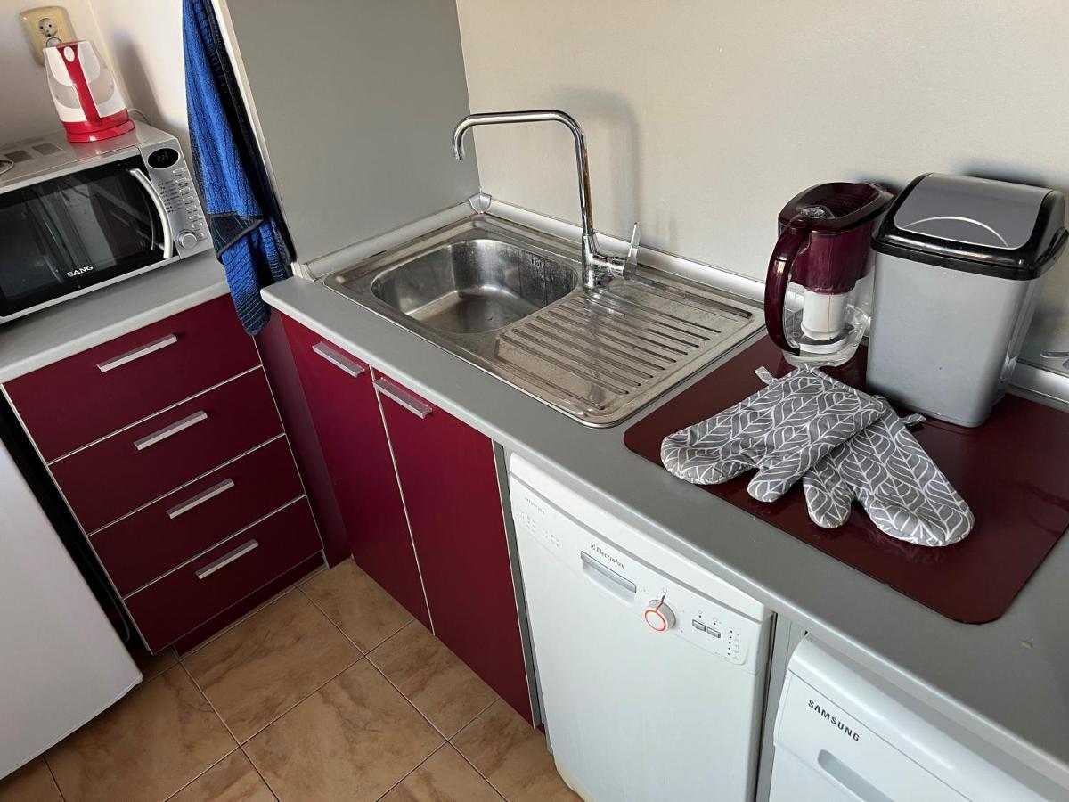 Cosy Central Apartment Varna Luaran gambar